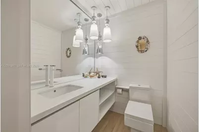 445 Grand Bay Dr #104, Key Biscayne, FL 33149 - Photo 26