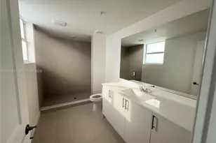 12426 SW 248th St, Homestead, FL 33032 - Photo 8