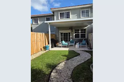 9045 SW 203rd Ter, Cutler Bay, FL 33189 - Photo 14