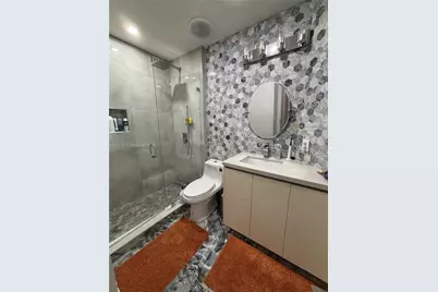 7983 NW 114th Pl, Doral, FL 33178 - Photo 6