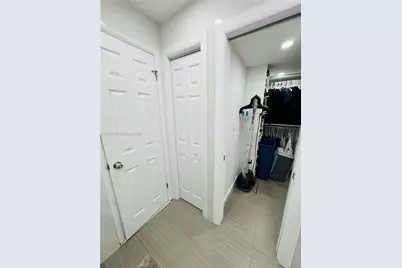 1555 W 44th Pl #214D, Hialeah, FL 33012 - Photo 18