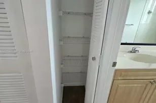 102 SW 6th Ave, Miami, FL 33130 - Photo 8