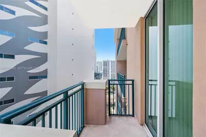 17555 Atlantic Blvd #UPH3, Sunny Isles Beach, FL 33160 - Photo 60