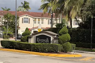 200 Riverwalk Cir, Sunrise, FL 33326 - Photo 2
