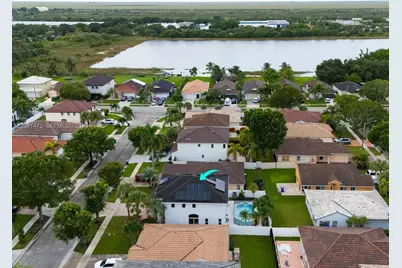 20833 NW 14th Ct, Pembroke Pines, FL 33029 - Photo 2