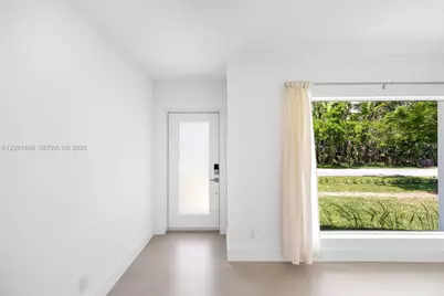 701 NE 119th St, Biscayne Park, FL 33161 - Photo 2