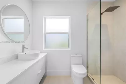 701 NE 119th St, Biscayne Park, FL 33161 - Photo 20