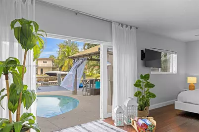 1841 SE 6th St, Pompano Beach, FL 33060 - Photo 18