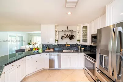 1841 SE 6th St, Pompano Beach, FL 33060 - Photo 14