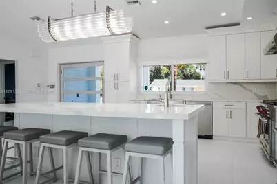 11360 W Teach Rd, Palm Beach Gardens, FL 33410 - Photo 38