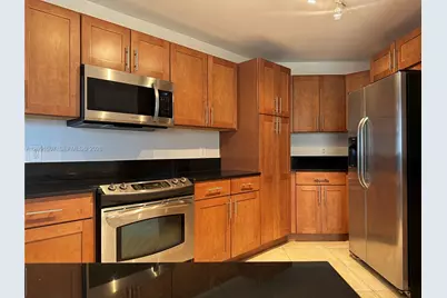 8390 SW 72nd Ave #109, Miami, FL 33143 - Photo 4