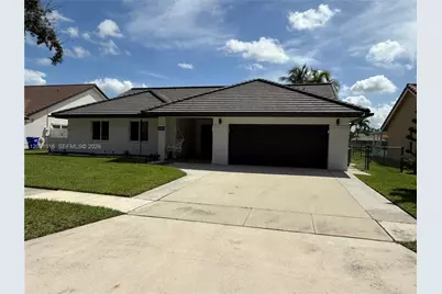 1035 NW 164th Ave #0, Pembroke Pines, FL 33028 - Photo 2