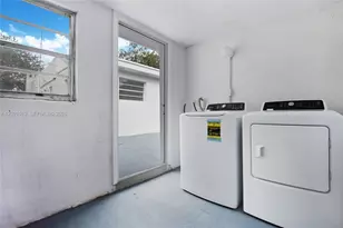 522 NW 47th Terrace, Miami, FL 33127 - Photo 14