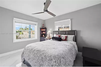 1170 NE 135th St, North Miami, FL 33161 - Photo 16