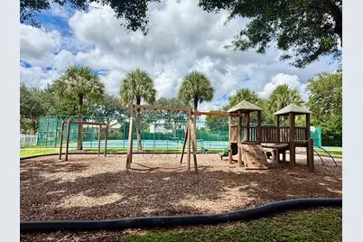 6982 Coronado Way, Pembroke Pines, FL 33331 - Photo 4
