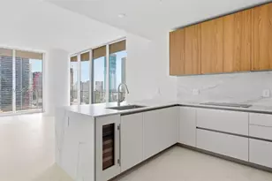 1400 Biscayne Blvd, Miami, FL 33132 - Photo 6