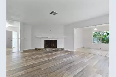 11000 NE 9th Ave, Biscayne Park, FL 33161 - Photo 2