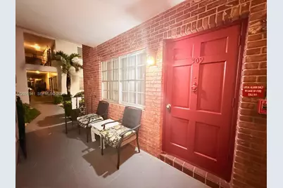 1100 Atlantic Shores Blvd #309, Hallandale Beach, FL 33009 - Photo 14