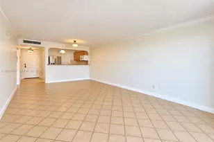 600 Three Islands Boulevard, Hallandale Beach, FL 33009 - Photo 6