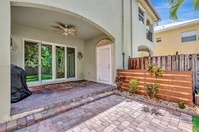 853 SW 11th Ct, Fort Lauderdale, FL 33315 - Photo 44