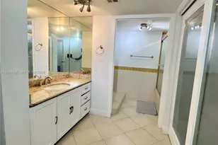 1541 Brickell Ave, Miami, FL 33129 - Photo 22