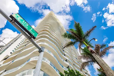 1400 Biscayne Blvd #405, Miami, FL 33132 - Photo 4