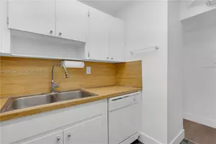 1440 Brickell Bay Dr, Miami, FL 33131 - Photo 24