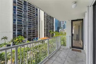 1440 Brickell Bay Dr, Miami, FL 33131 - Photo 8