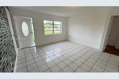 20500 NW 28th Ave, Miami Gardens, FL 33056 - Photo 18