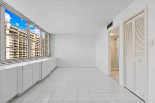 18021 Biscayne Blvd, Aventura, FL 33160 - Photo 8