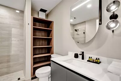 580 72nd St #813, Miami Beach, FL 33141 - Photo 8