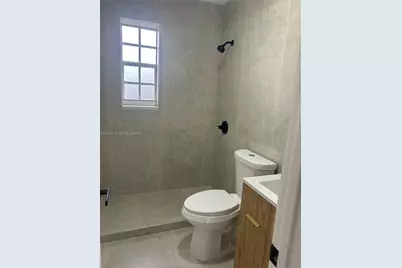 [Address not provided], Miami, FL 33165 - Photo 10
