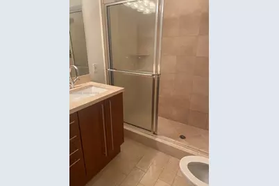 79 SW 12th St #2403-S, Miami, FL 33130 - Photo 4