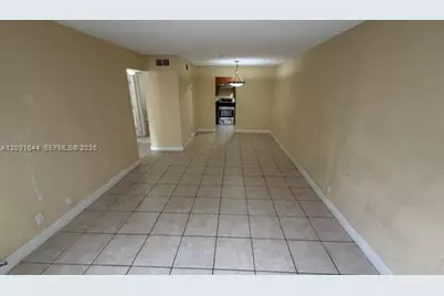 4251 NW 5th St #112, Plantation, FL 33317 - Photo 6
