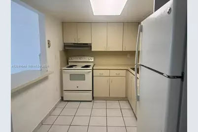 3945 SW 89th Ave #203, Miami, FL 33165 - Photo 6