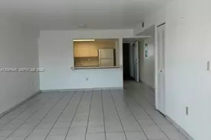 3945 SW 89th Ave, Miami, FL 33165 - Photo 12