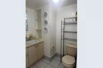 3945 SW 89th Ave #203, Miami, FL 33165 - Photo 30