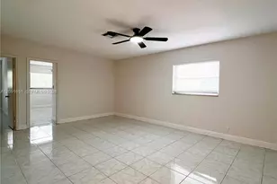 260 NW 19th St, Boca Raton, FL 33432 - Photo 4