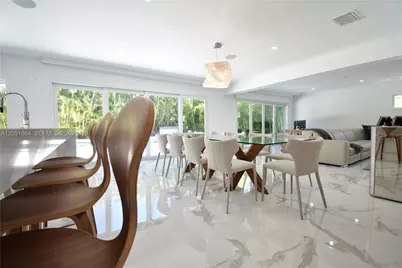20501 NE 22nd Pl, Miami, FL 33180 - Photo 20