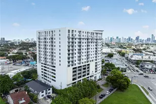 1 Glen Royal Parkway, Miami, FL 33125 - Photo 4
