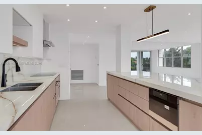 [Address not provided], Miami Beach, FL 33140 - Photo 10