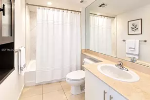 335 S Biscayne Blvd, Miami, FL 33131 - Photo 8