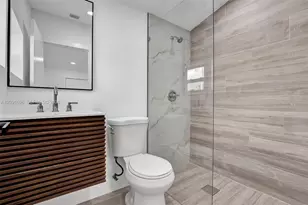75 NW 117th St, Miami, FL 33168 - Photo 32