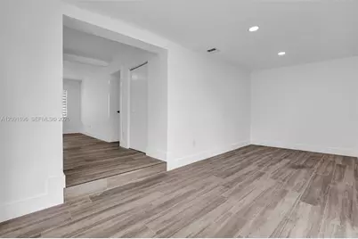 75 NW 117th St, Miami, FL 33168 - Photo 24