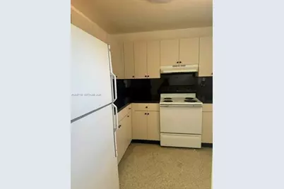 6365 SW 8th St #12, Miami, FL 33144 - Photo 6