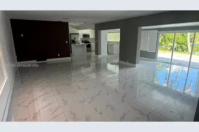 6365 S Miami Lakeway S, Miami Lakes, FL 33014 - Photo 4