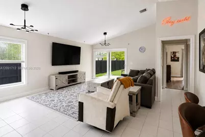 901 NW 1st Ave, Fort Lauderdale, FL 33311 - Photo 2