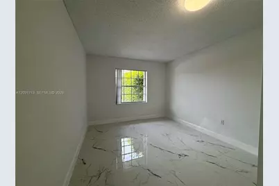 12810 NW 6th Ln, Miami, FL 33182 - Photo 24