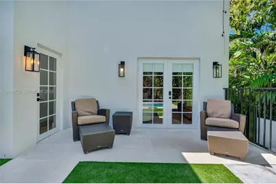 1109 Almeria Ave, Coral Gables, FL 33134 - Photo 44