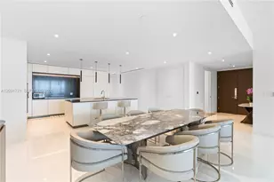 300 Biscayne Blvd Way, Miami, FL 33131 - Photo 10